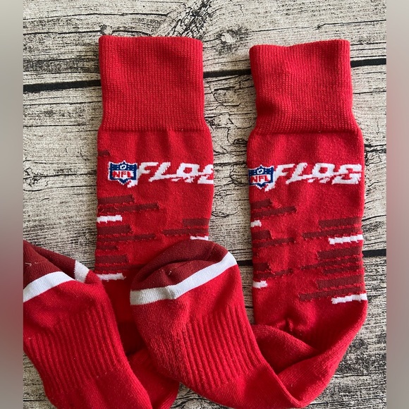 New. Official 🏈 NFL flag football socks - Youth sizes, available S/M and M/L - Picture 4 of 4